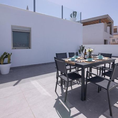 Apartment Family 6 Beachfront Corralejo By Holidays Home Экстерьер фото
