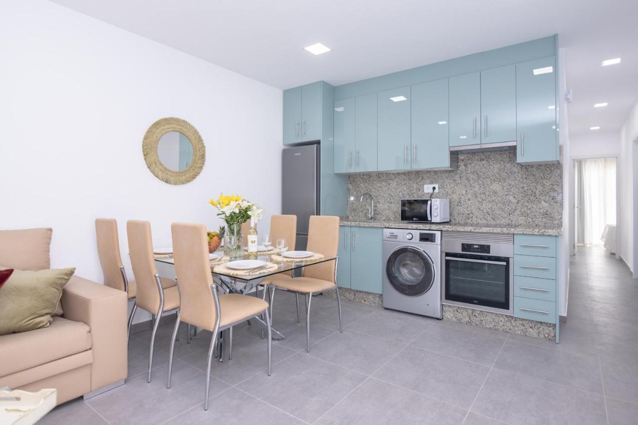Apartment Family 6 Beachfront Corralejo By Holidays Home Экстерьер фото